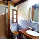 El Espesedo, A 5km De Cabarceno, 6 Y 6 Banos, Jardin 500m2 Country house *