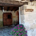 Country house El Espesedo, A 5km De Cabarceno, 6 Y 6 Banos, Jardin 500m2 Argomilla