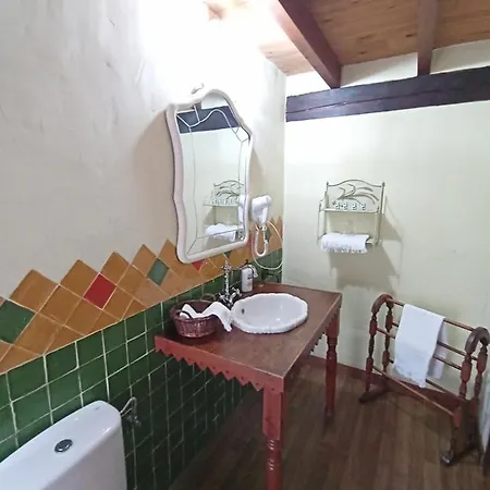 El Espesedo De Cabarceno, Cocina Compartida, Mascotas Son Bienvenidas *