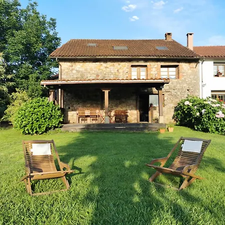 El Espesedo De Cabarceno, Cocina Compartida, Mascotas Son Bienvenidas Country house