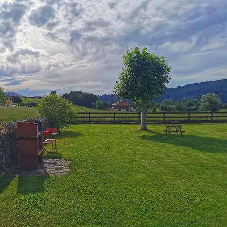 Country house El Espesedo, A 5km De Cabarceno, 6 Y 6 Banos, Jardin 500m2 Argomilla