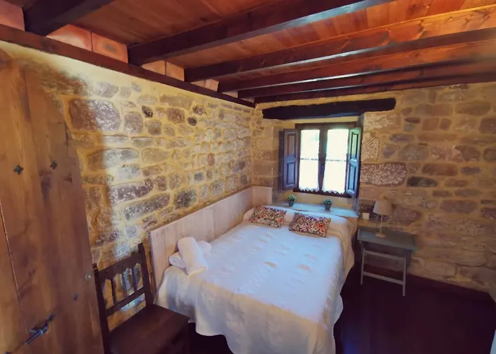 El Espesedo, A 5km De Cabarceno, 6 Y 6 Banos, Jardin 500m2 Country house Argomilla