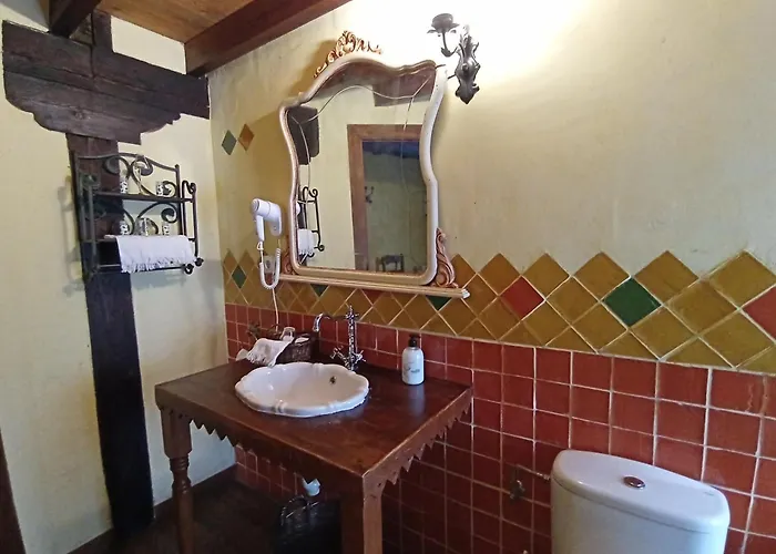 El Espesedo, A 5km De Cabarceno, 6 Y 6 Banos, Jardin 500m2 Country house *