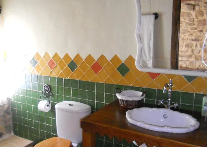 Casa rural El Espesedo, A 5km De Cabárceno, 6 Y 6 Baños, Jardin 500m2 *